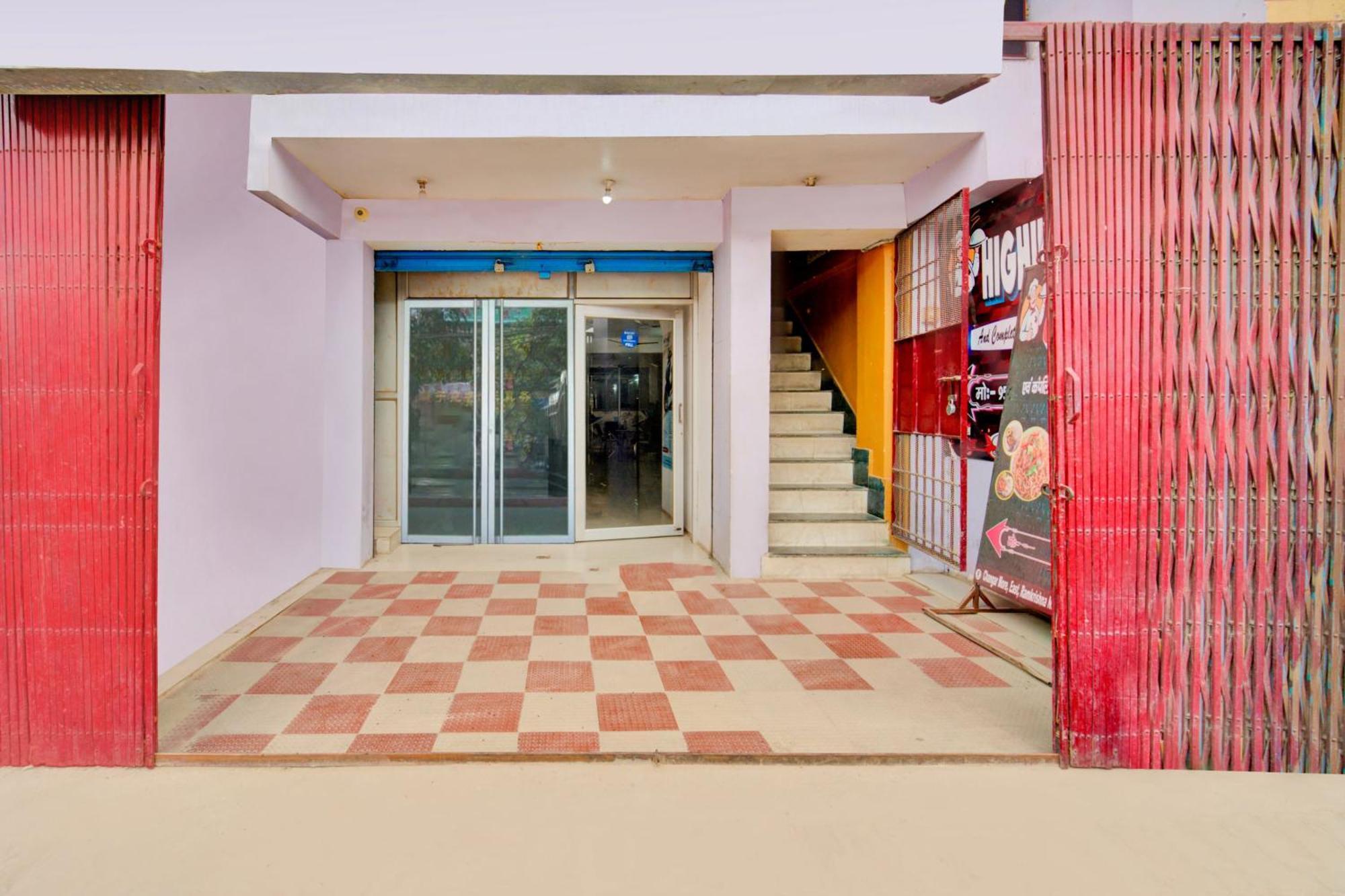 Hotel O Rudra Homes Патна Екстериор снимка